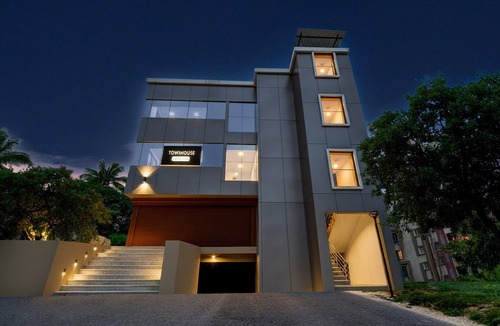 Hyderabad House | Townhouse Near Narsingi Manikonda