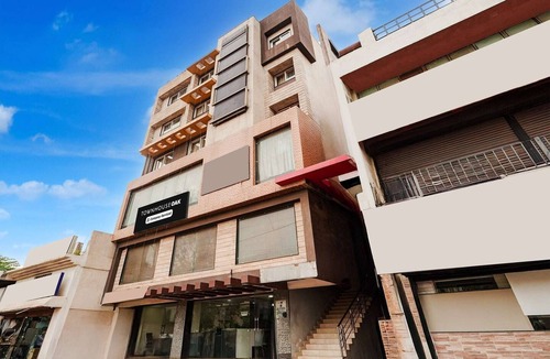 Bhilai House | Townhouse Oak Bhilai Railway Junction
