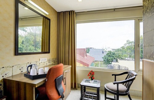 Bullawala House | Townhouse Oak ONGC Crossway