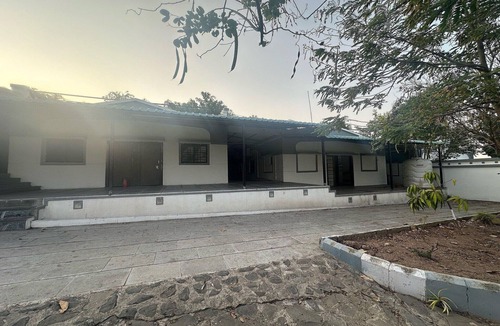 Dudhebavi House | Townhouse Oak Phaltan