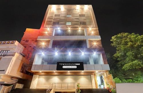 Warangal House | Townhouse Oak Public Garden Hanamkonda
