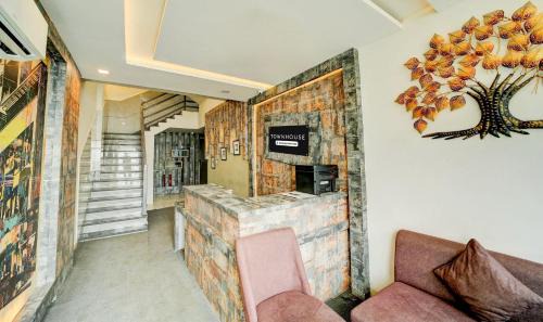 Indore Hotel | Townhouse Star Square Vijay Nagar Indore