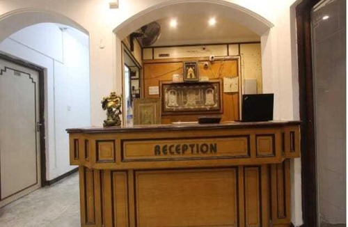 Uttukuli Hotel | Townhouse Tirupur Old Bus Terminal Formerly MPS Residential Towers