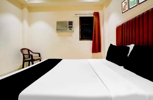 Amarnath Hotel | Townhouse Ulhasnagar Railway Station