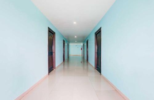 Nellore Hotel | Townhouse Vedayapalem Railway Station
