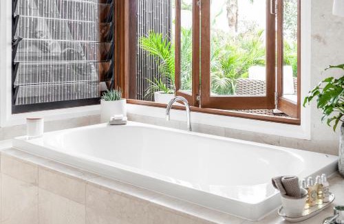 Ewingsdale Villa | Tranquil Byron Bay Villa, Hinterland Views - Vue 2