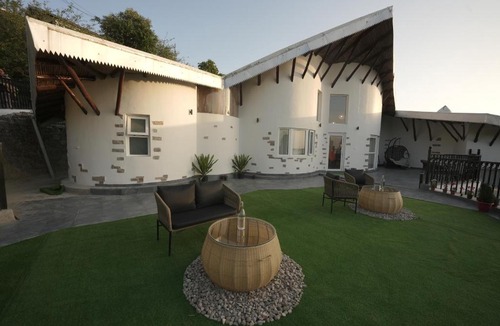 Kaul Hotel | Tree of Life Himalaya, Hartola