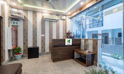 Pauri Hotel | Treebo AK Residency, Tapovan
