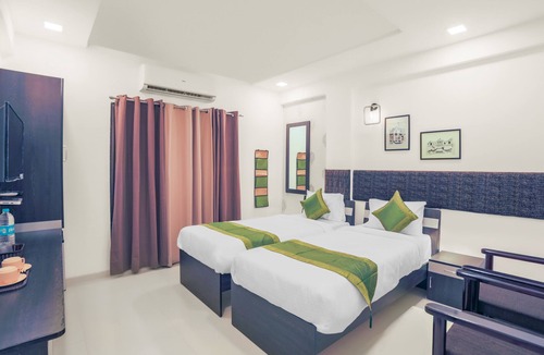 Nagpur Hotel | Treebo Chalets, Nagpur Airport