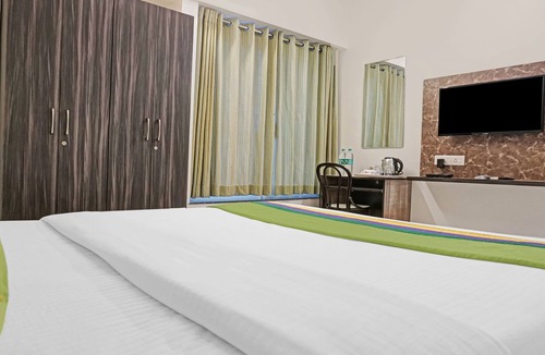 Pune Hotel | Treebo Diamond Residency - DDPK Inn