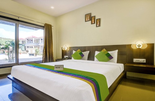 Mahabaleshwar Hotel | Treebo JP Cottage with Swimming Pool
