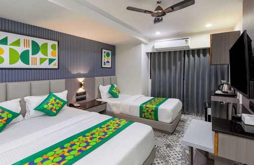 Thaltej Hotel | Treebo KBC