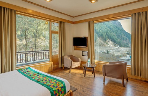 Palchan Hotel | Treebo MR Villa with Mountain View
