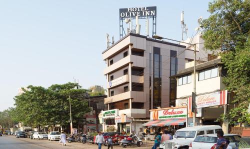 Kurla West Hotel | Treebo Olive Inn Near BKC