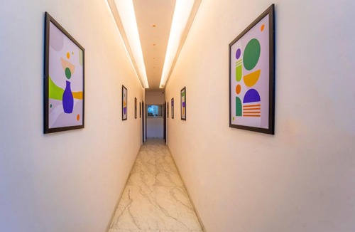 Indore Hotel | Treebo Shridhar Stay, 2 km from Indore Junction