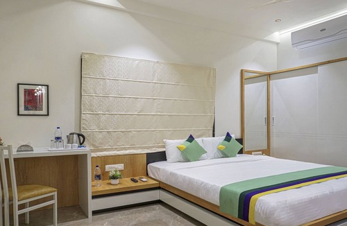 Nashik Hotel | Treebo The Utsav, Nashik