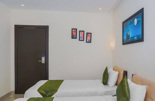Gachibowli Hotel | Treebo Trend Acsys