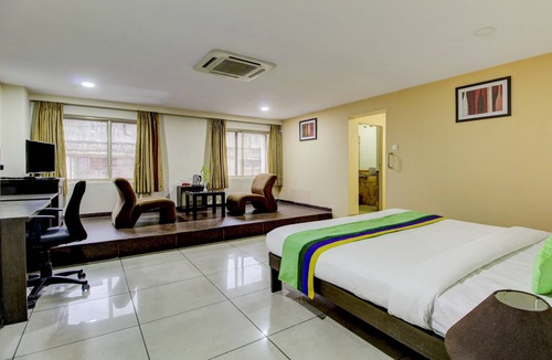 Mahabaleshwar Hotel | Treebo Trend La Paradise, Pune