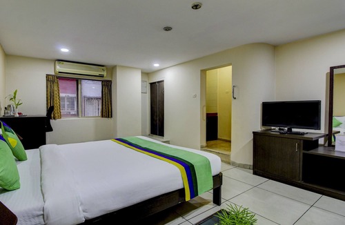 Mahabaleshwar Hotel | Treebo Trend La Paradise, Pune