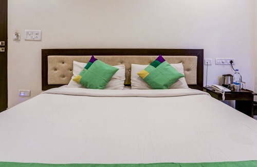Madurai Hotel | Treebo Trend Royal Elite