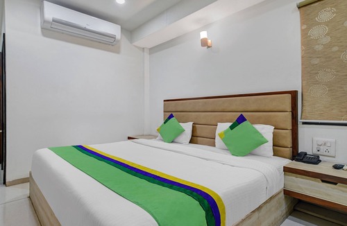 Kolar Road Hotel | Treebo Trend Taste Of India