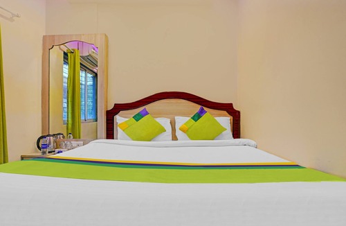 Sakinaka House | Treebo Trip Royal Grand