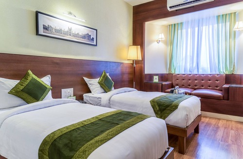 Pimpri - Chinchwad Hotel | Treebo Tryst Grand Emerald
