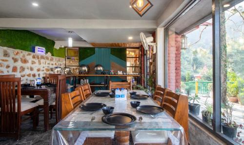 Bhimtal Hotel | Treebo Vista Lago With Lake View