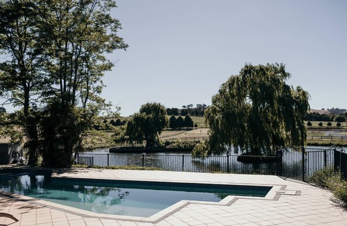 Byng House | Tremearne Homestead 4 acre garden 400 acre farm