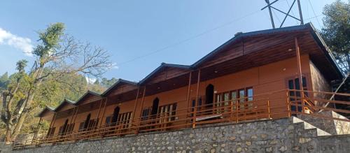 Kharsali House | trigun pahadi hub