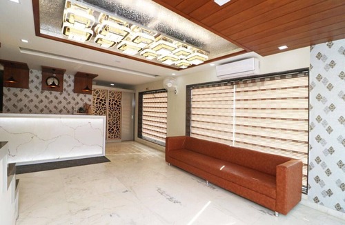Taj Ganj House | Triple bedroom Room.
