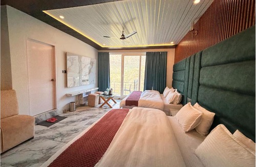 Rudraprayag Hotel | Trishul inn