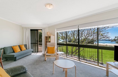 Tugun Apartment | Tugun By The Beach Unit 1 Seaside Serenity on Bilinga Beach and close to Tugun with Wi-Fi Inc.