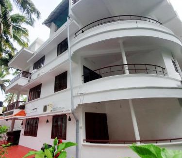 Kovalam Hotel | Udaya Hotel