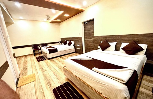 Velankanni Hotel | Udhayam inn