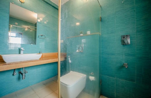 Vainguinim Apartment | Ultra Luxe 2BHK Sea Facing Apartment in Panjim, Central Goa