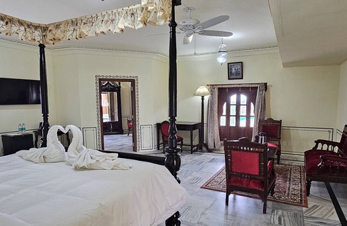 Pushkar Hotel | Umaid Mahal Palace