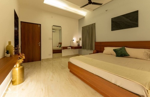 Bhongir House | Urban 5BHK - Pool & Terrace - By Bliss Farm Stays