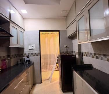 Raipur Apartment | Urban Luxury Retreat ,Netflix ,Private Balcony
