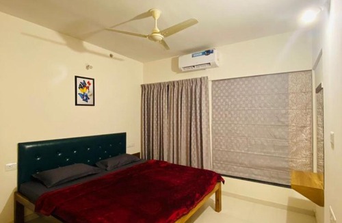 Kharadi Apartment | Urban Nest - Near Airport & EON IT Park
