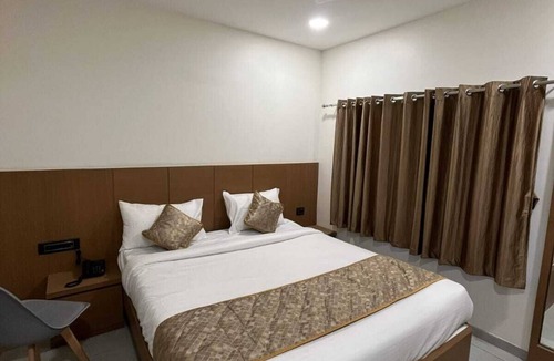 Nagpur Hotel | Urban Stays Service Apartment