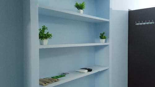 Marie Oulgaret Villa | Urban White Villa Homestay