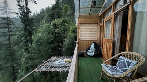 Banjar Villa | UrWish TreeHouse cottageJacuzzi