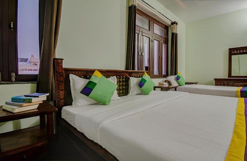 Vidhyadhar Nagar Hotel | Utsav Vilas