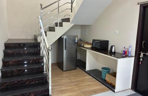 Bapatla House | V guesthouse staycation