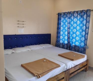 Hireguthi House | V Redkar Beach stay Gokarna