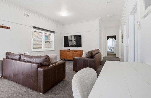 South Bathurst Apartment | Vale Apartments Trio - Coffee at your doorstep