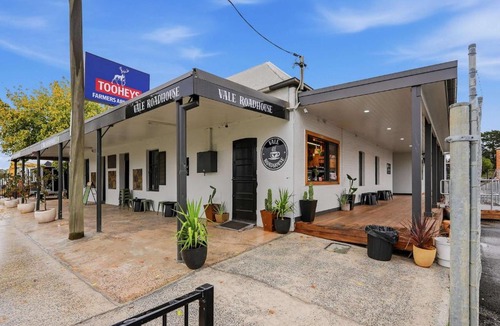 South Bathurst Apartment | Vale Apartments Trio - Coffee at your doorstep