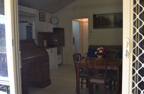 Cessnock Apartment | Vale View @ Cessnock - Unit 2 in the Hunter Valley Dog friendly Cessnock NSW