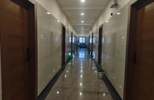 Madhapur Hotel | Valuenest